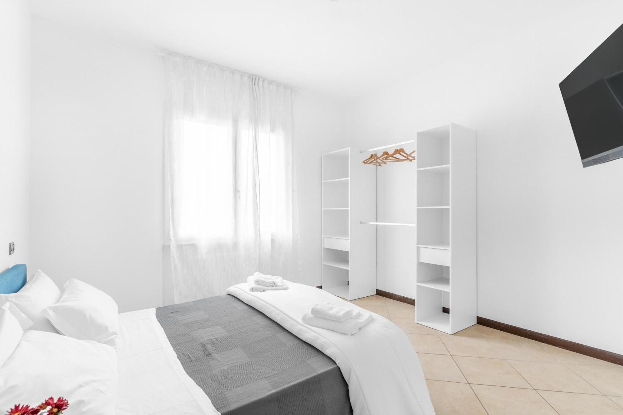 קסטלנואובו דל גארדה -Free Pool And Parking- Garda House Apartments מראה חיצוני תמונה