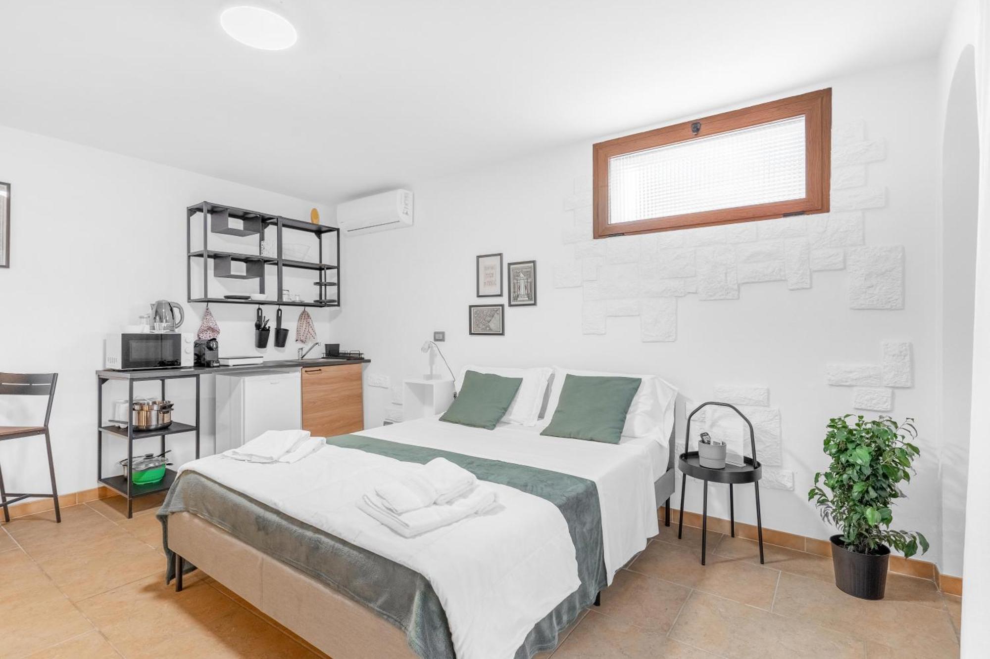 קסטלנואובו דל גארדה -Free Pool And Parking- Garda House Apartments מראה חיצוני תמונה