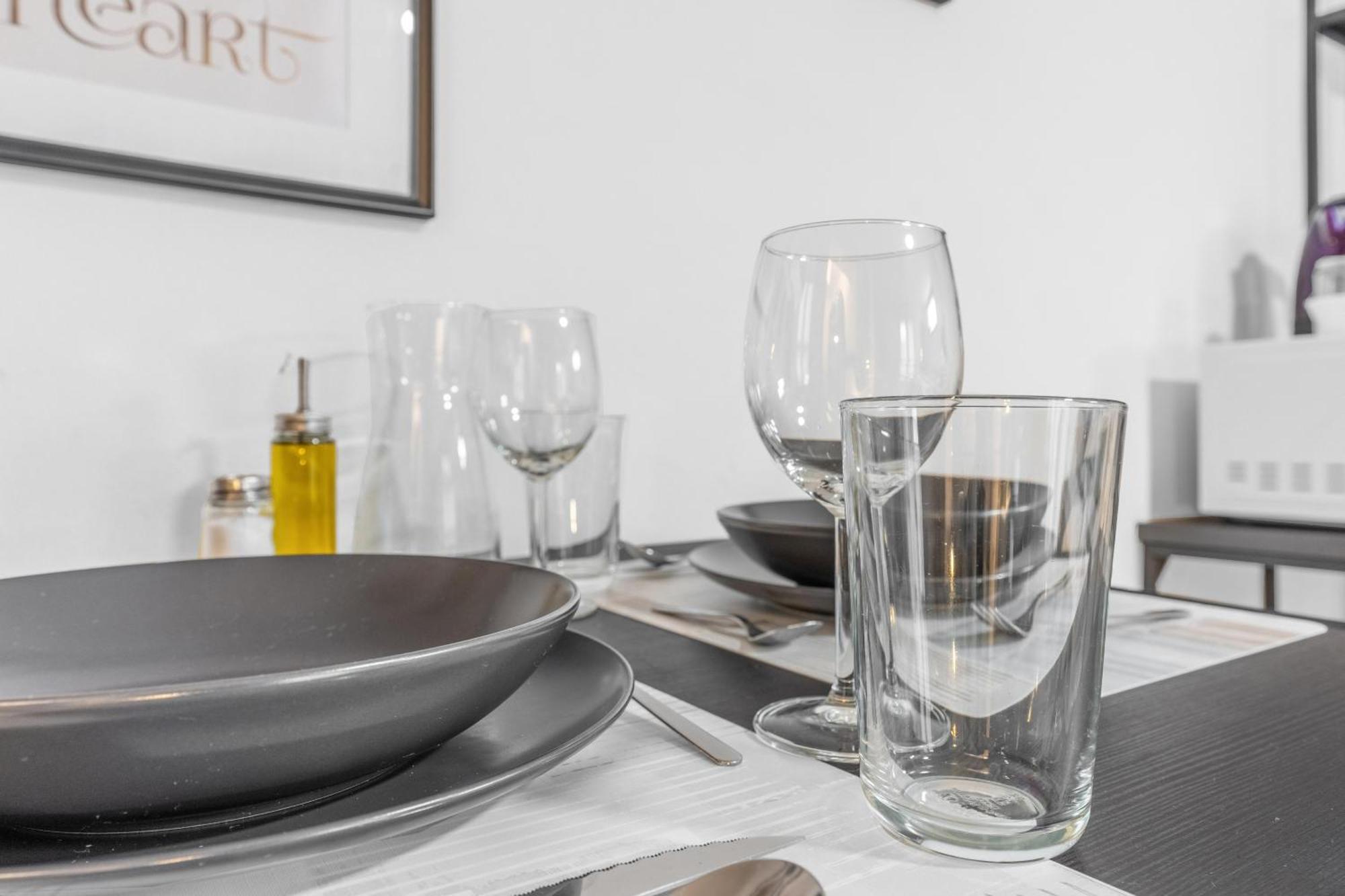 קסטלנואובו דל גארדה -Free Pool And Parking- Garda House Apartments מראה חיצוני תמונה