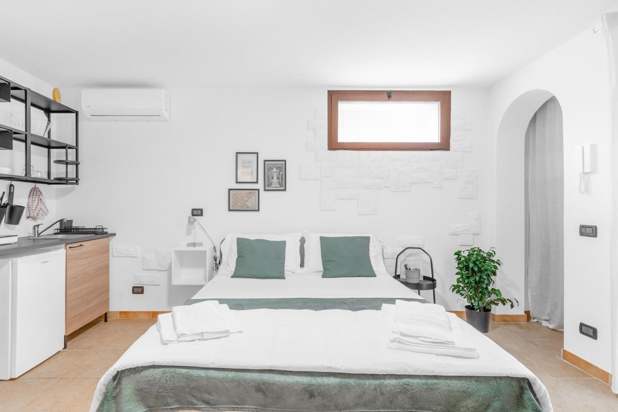קסטלנואובו דל גארדה -Free Pool And Parking- Garda House Apartments מראה חיצוני תמונה